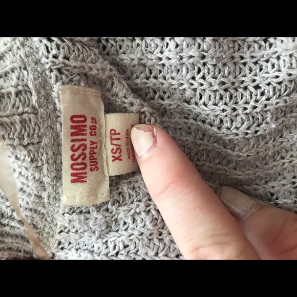 Gray cardigan - Picture 2 of 2